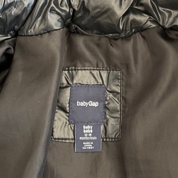 Baby GAP Puffer Coat in Black - Picture 5 of 5